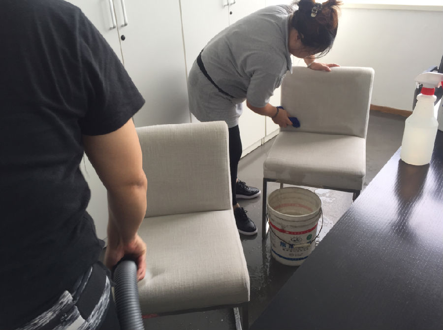 凌海市沙发清洗案例